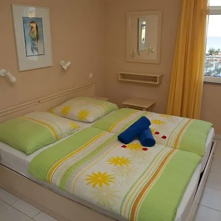 Apartment Curasol